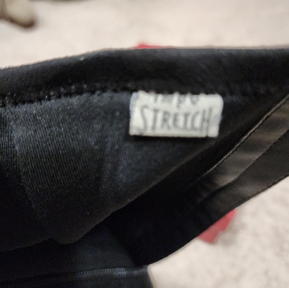 Long womens boots. - Picture 4 of 7